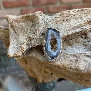Geode necklace